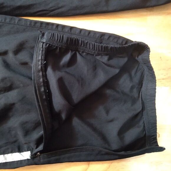 Vintage Nike Oregon Ducks Wind Pants Joggers Trainers - Picture 4 of 10